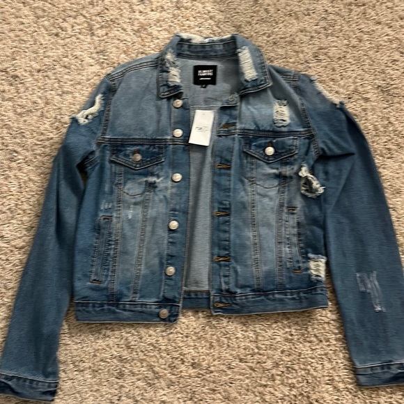 Jean Jacket - Picture 1 of 4